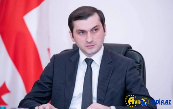 Bir neçə gün öncə özünü güllələmişdi, müalicə üçün Türkiyəyə aparıldı