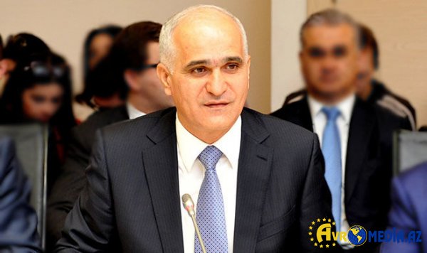 Şahin Mustafayev İran səfiri ilə görüşdü