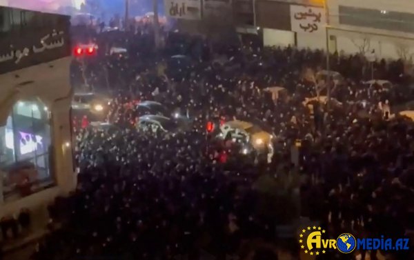 İranda 217 etirazçı öldürülüb?
