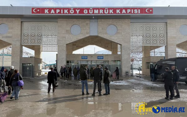Onlarla iranlı Türkiyəyə keçir
