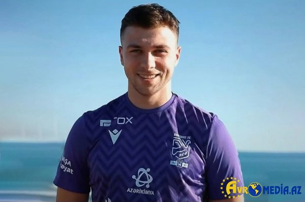 "Sumqayıt" Azərbaycan millisinin futbolçusunu transfer edib