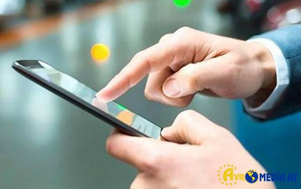 Bu smartfonlarda süni intellekt pulsuz olacaq