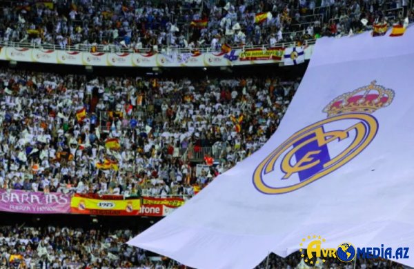 “Real”ın azarkeşləri klub prezidentinin istefasını tələb etdilər.