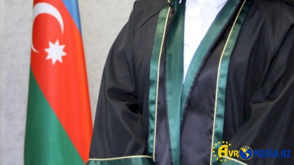 Saxta vəkil ifşa olundu, iki min manat cərimələndi