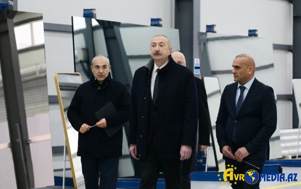 Prezident Sumqayıtda açılışlarda