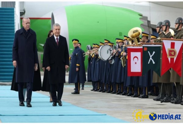 Şavkat Mirziyoyev Türkiyədə səfərdədir