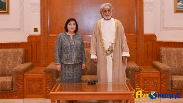Sahibə Qafarova Oman Sultanlığı Dövlət Şurasının sədri ilə görüşdü
