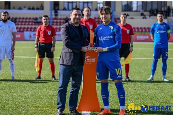 "Kəpəz"in futbolçusu mükafatlandırılıb