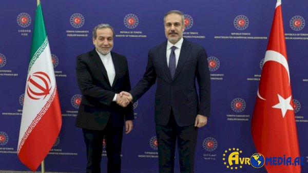 Hakan Fidan və Abbas Əraqçı arasında mühüm müzakirə