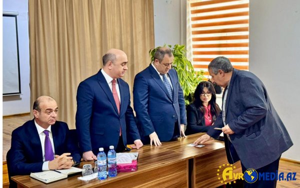 Suraxanıda səyyar görüşlər davam edir
