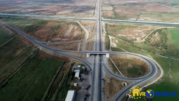 Bakıda yeni çəkiləcək yollarla bağlı vacob xəbər.