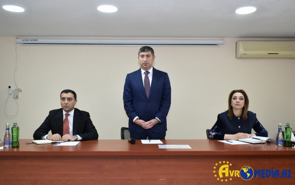 Elşad Həsənov sakinlərlə görüşdü