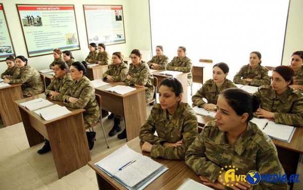 Qadınlarla bağlı hərbi xidmət haqqında qanunda dəyişiklik edilir.