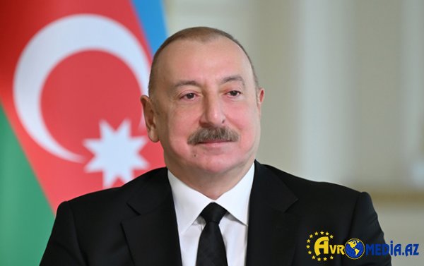 İlham Əliyevdən estoniyalı həmkarına-Təbrik.