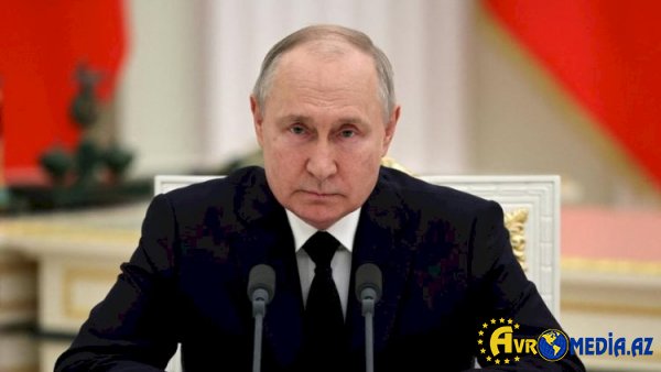 Putin İrandakı vəziyyətlə bağlı iclas keçirdi