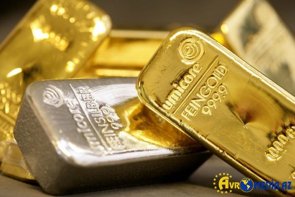 Əmtəə bazarlarında qızıl 5 200 dollardan aşağı səviyyədə ticarət olunur