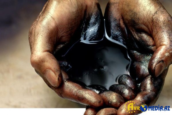 Dünya bazarlarında neft 4%-dən çox ucuzlaşıb
