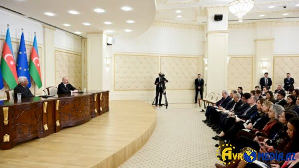 İlham Əliyev və Antoniu Koşta mətbuata bəyanatlarla çıxış ediblər