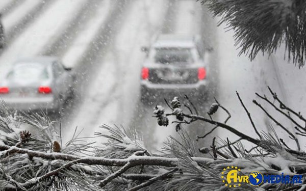Temperatur 5° enəcək, yollar buz bağlayacaq - XƏBƏRDARLIQ