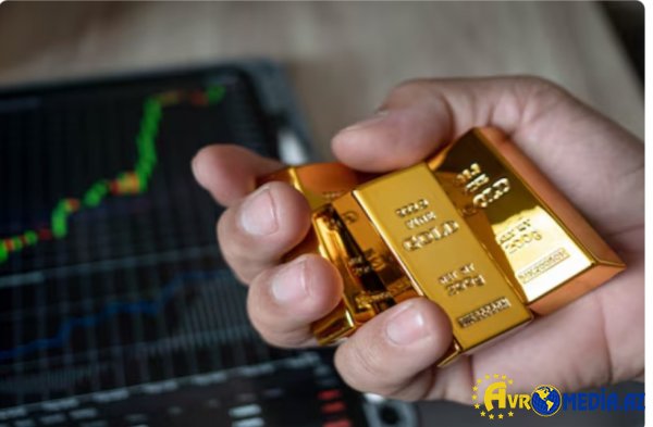 Qızılın qiyməti 4600 dollara yaxınlaşıb.