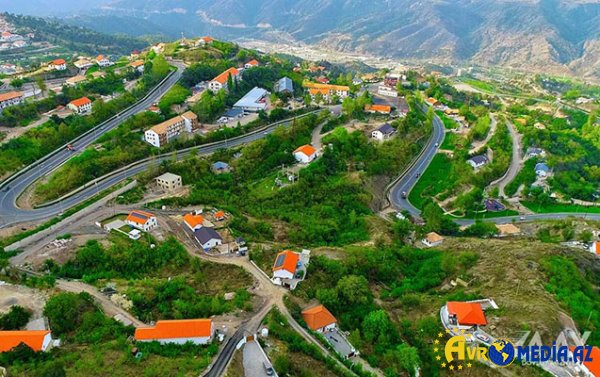Məcburi köçkünlər üçün təmir edilən evlər qanunsuz satılır?