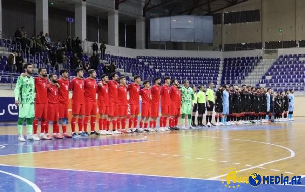 Azərbaycan millisi Gürcüstanla üz-üzə.