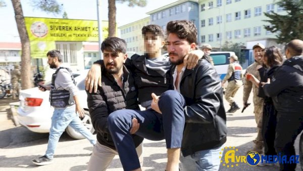 Liseyədə şagirdləri belə güllələdi.