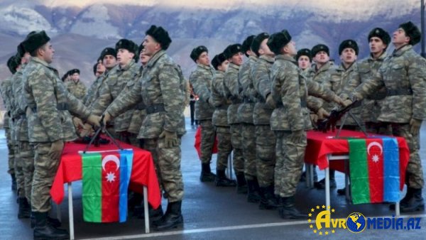 Kimlər yenidən hərbi xidmətə aparılacaq?