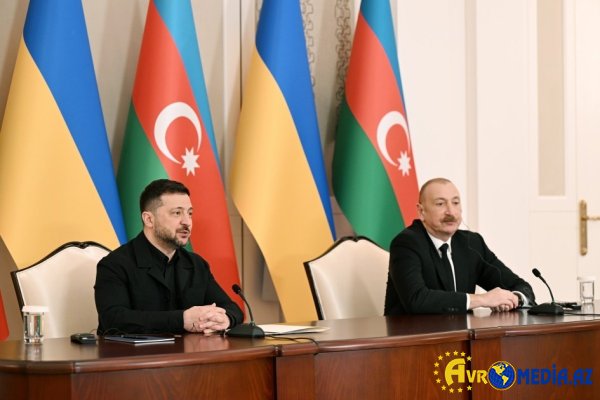 Azərbaycanla Ukrayna arasında 6 sənəd imzalanıb