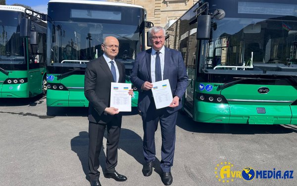 Azərbaycan Ukraynaya beş sərnişin avtobusu verdi.