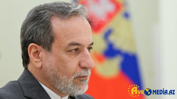 İran XİN rəhbəri Sankt-Peterburqdadır: Putinlə görüşəcək