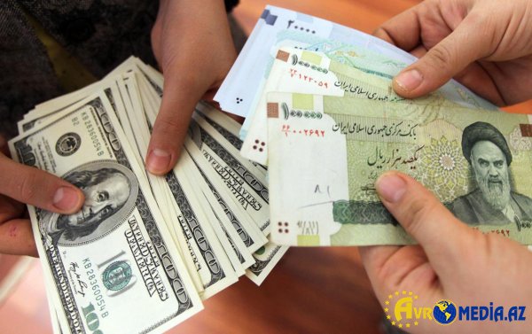 Rial dollara qarşı rekord səviyyədə ucuzlaşdı