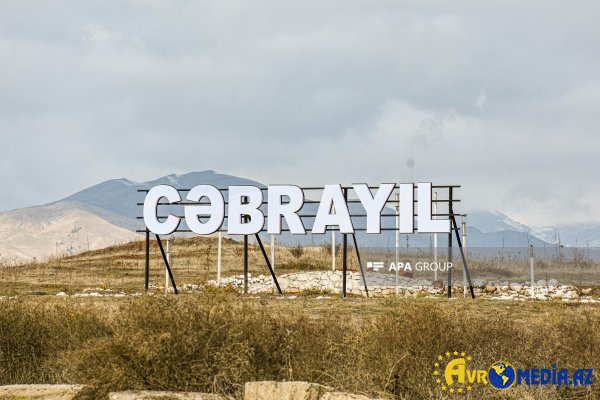 Prezident İlham Əliyev Cəbrayıl Rayon Mərkəzi Xəstəxanasının binasının tikintisi ilə tanış olub