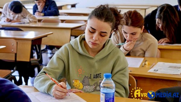 Bazar günü 56 mindən çox abituriyent üçün imtahan keçiriləcək