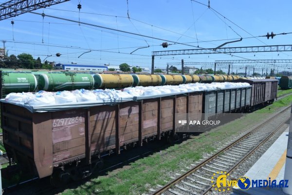 Rusiyadan Ermənistana Azərbaycandan tranzit keçməklə 126 ton karbamid və 67 ton un yola salınıb.