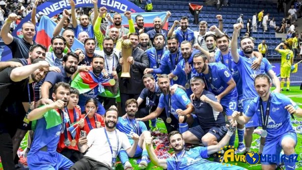 Minifutbol üzrə ikiqat Avropa çempionu olan Azərbaycan millisi Vətənə qayıtdı
