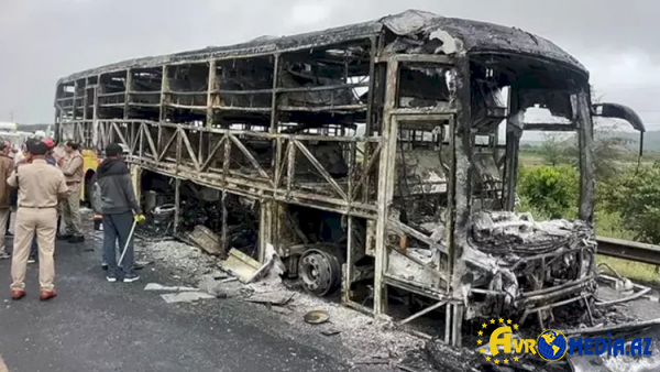 İraqda avtobus yandı, 25 nəfər öldü