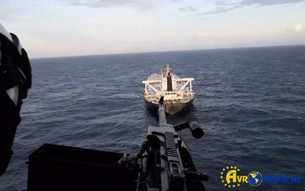 ABŞ İrana gedən tankerə zərbə endirib
