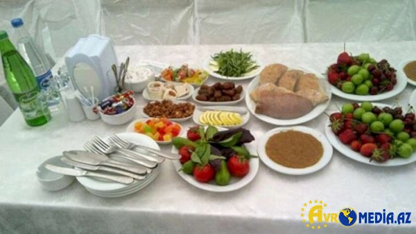Bu rayonlarda ehsan süfrələri ləğv edildi: YENİ QAYDALAR