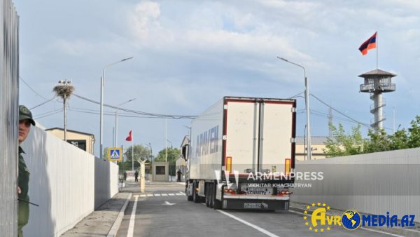 Türkiyə Ermənistanla sərhədi açdı