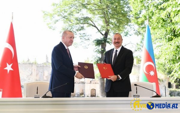 Qardaşlığımızın möhürlənməsinin beşinci ili