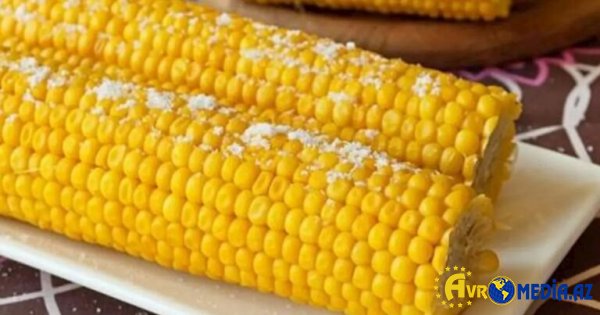 Kimlərə qarğıdalı yemək olmaz?