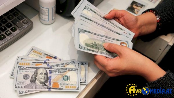 Psixoloqlar zəngin olmaq üçün lazım olan iki vərdişi açıqladı