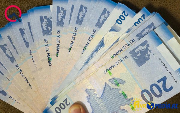 Bakıda işləyənlərin orta aylıq maaşı 1400 manata çatır