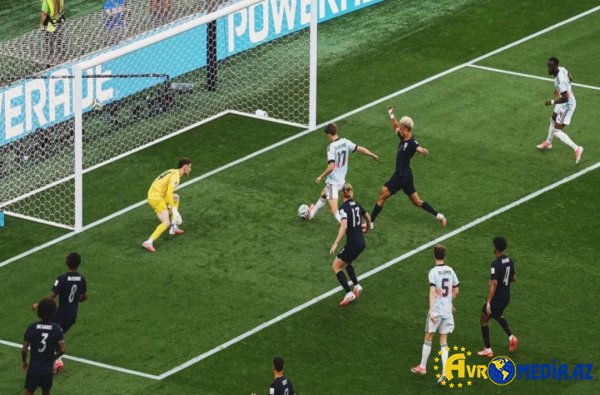 DÇ-26: Belçika 1/4 finala vəsiqə qazanıb