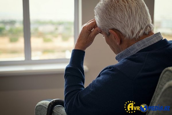 Alzheimer xəstəliyi riskini artıran amillər